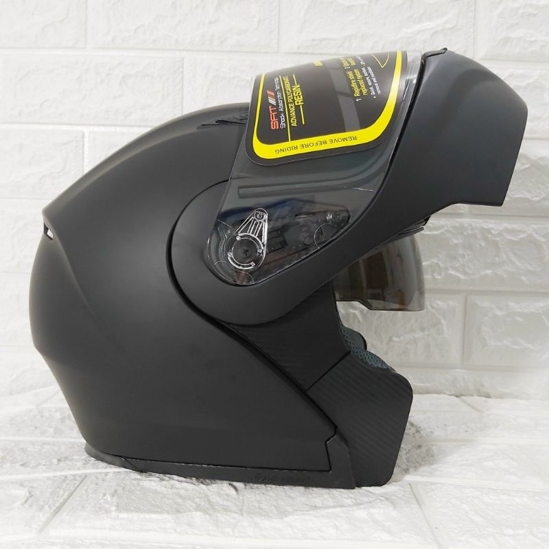 Mũ bảo hiểm royal lật hàm 179 đen trơn _ mũ bảo hiểm royal lật cằm