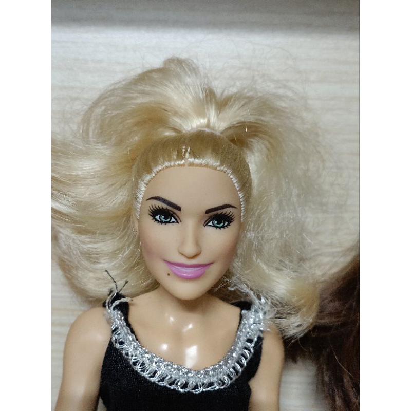 Búp bê barbie WWE Superstars used