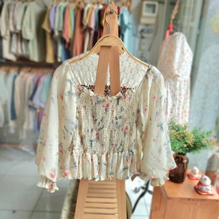 Áo croptop voan hoa nhúng thân tay dài mặc được 2 kiểu trễ vai Ảnh thật - Momiji Store