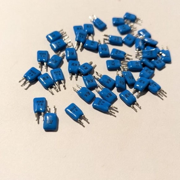 Điện Trở A E Japan  seri FLB  0.02% , 1/4w