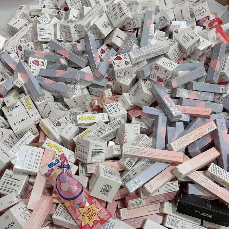 Son thanh lý. Còn nguyên hộp giao ngẫu nhiên không chọn màu