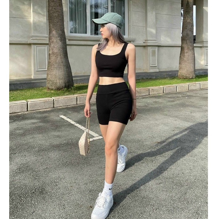 Set 3 quần legging đùi chất thun gân co giãn 4 chiều, quần đùi nữ co giãn nhiều màu Okélla ( 3 màu đen nâu be)