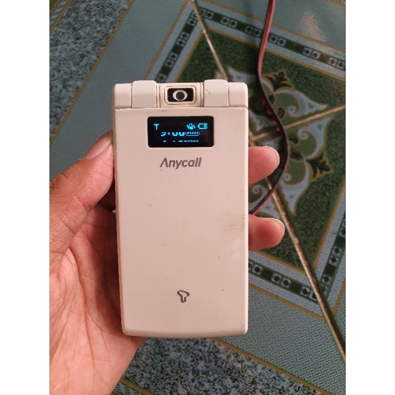 Xác điện thoại Samsung W270 còn nguồn