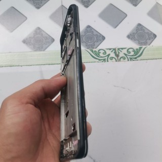Khung sườn Vsmart active 3 cũ