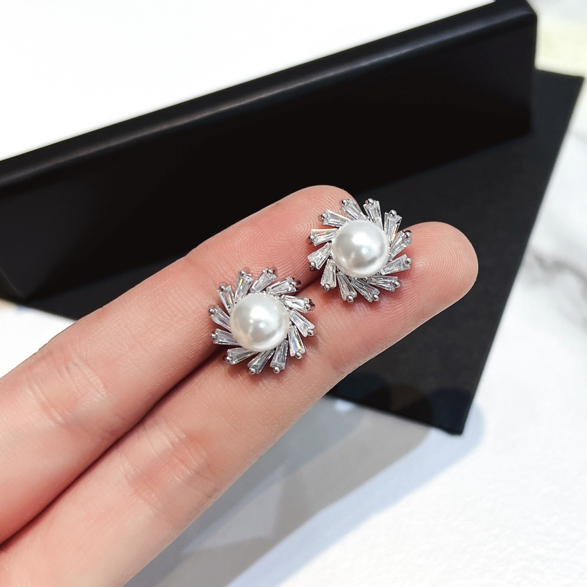 Bông tai nữ xi bạch kim đính đá chuôi bạc 925 sang chảnh mang phong cách Hàn Quốc - SSR602