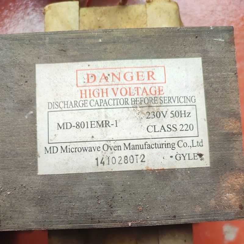 Biến áp lò vi sóng cũ