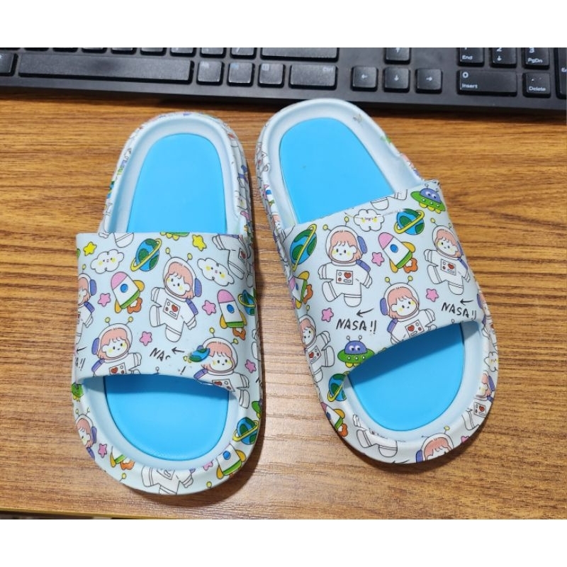 Dép lê cho bé trai bé gái hàng sale lẻ size