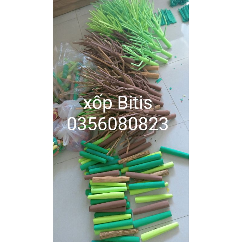 Thân cây xốp gắn sẵn cành chiều dài cả thân cành 38cm
