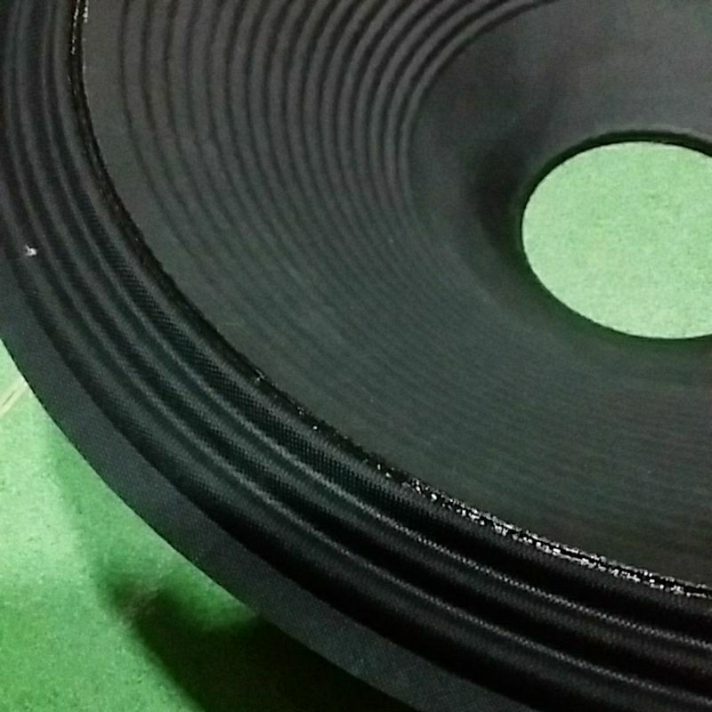 1 MÀNG LOA SÂN KHẤU RCF 5TẤC