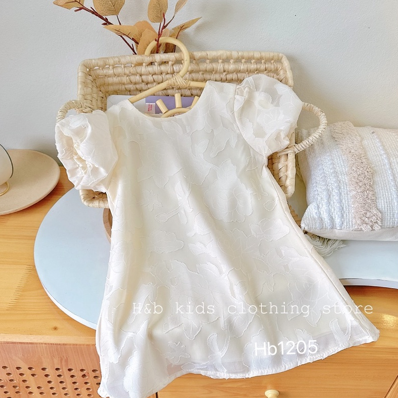Váy Cho Bé Gái WOWKDS Đầm Công Chúa Chất Liệu Ren Hoa Tay Bồng Sang Chảnh Từ 10-20kg