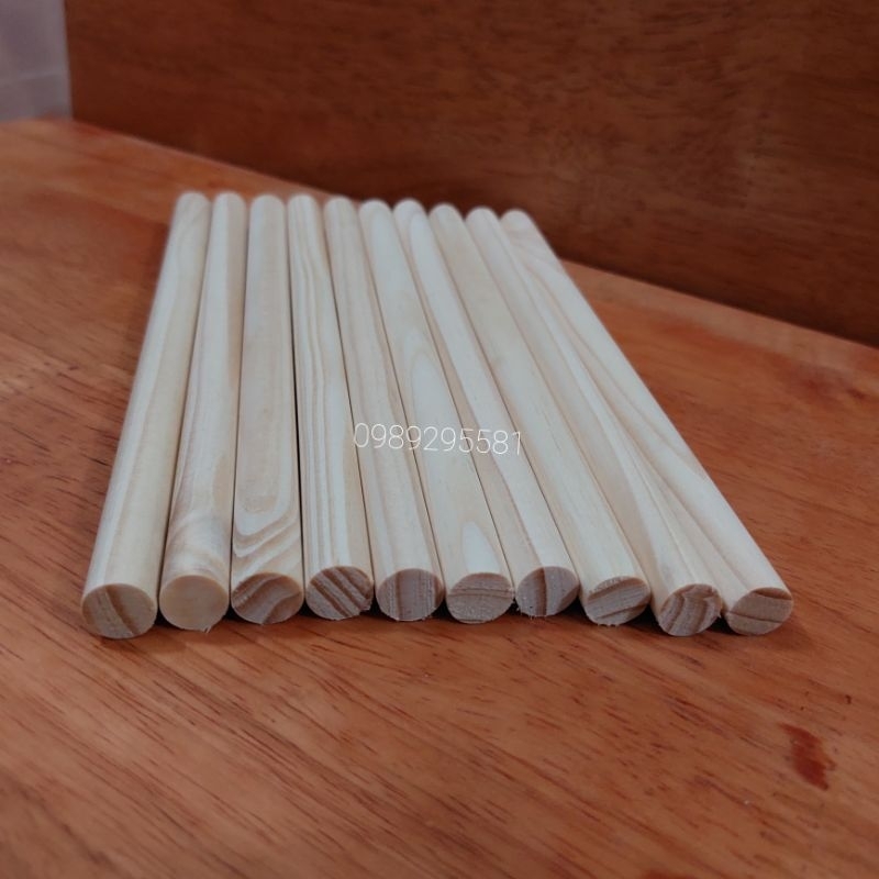 ( Phi 12) Thanh Gỗ Thông Đẹp ( Đã Lọc Mắt Gỗ)