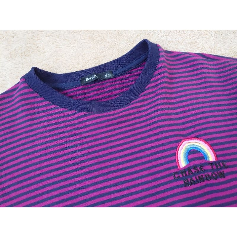 Áo sweater nữ BERSHKA kẻ sọc ngang màu xanh đen phối hồng tím cổ tròn tay dài chất thun da cá