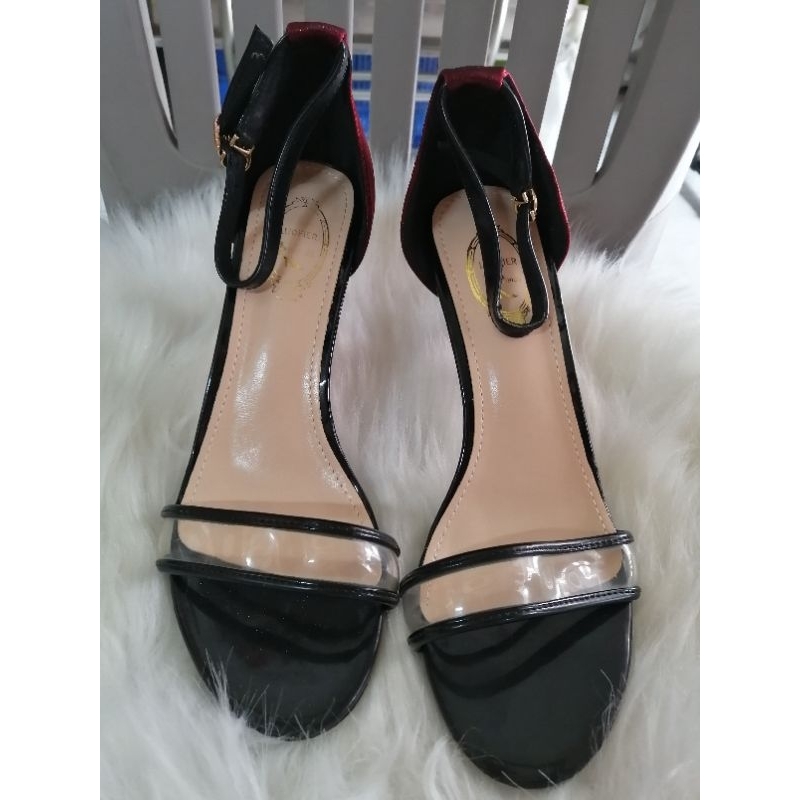 Xả kho giày cao gót đen phối đỏ siêu sang size 34,37,38