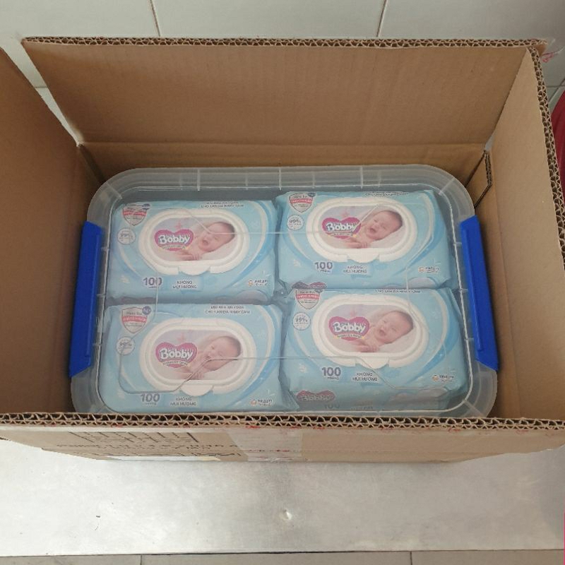 BỘ 8 KHĂN ƯỚT BOBBY KHÔNG MÙI 100 TỜ