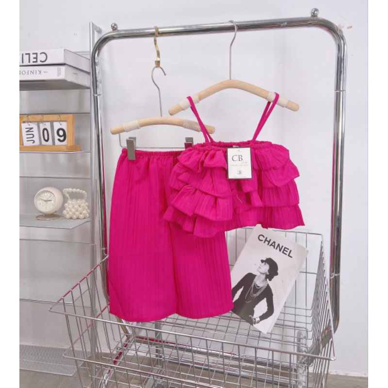 Bộ đũi 2 dây bèo tầng khuy xinh xắn bé gái