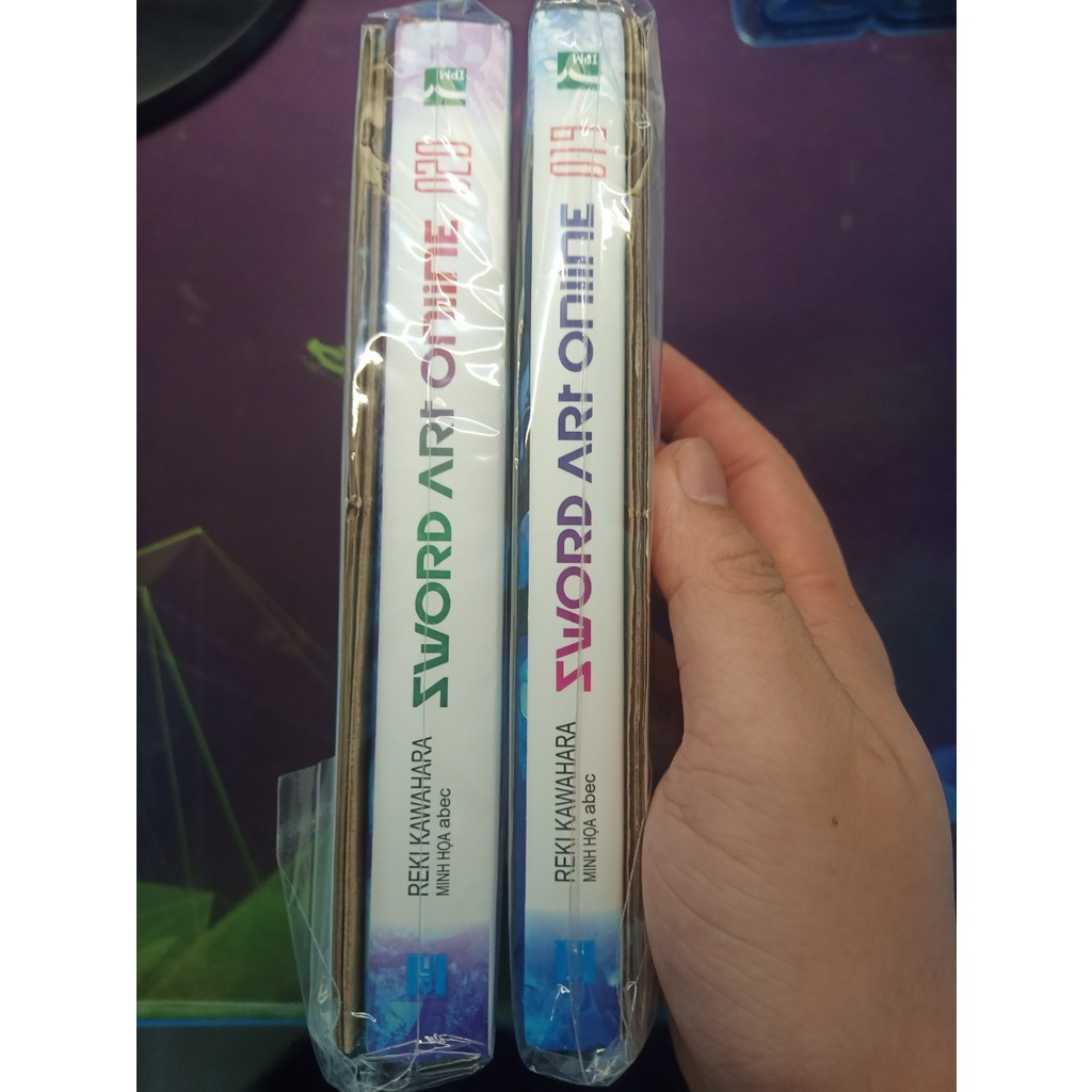 Sword art online 19 20 đặc biệt tặng huy hiệu (unseal)