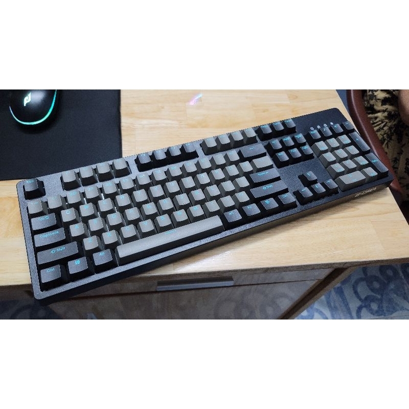 bàn phím E-dra ek3104 pro gateron blue switch