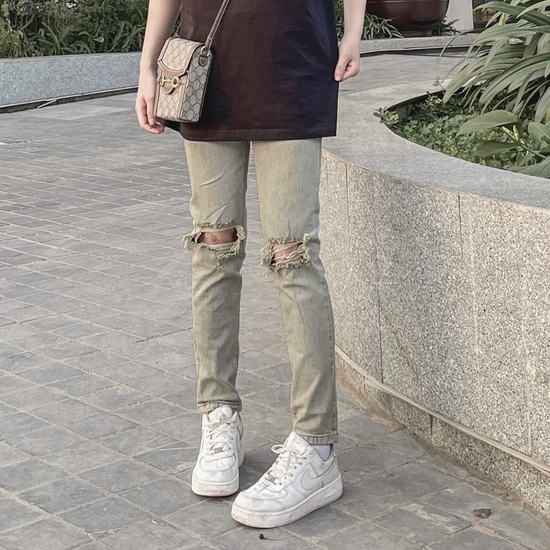 Quần jean nam màu xanh wash bụi form slimfit jean co giãn hot trend 2023