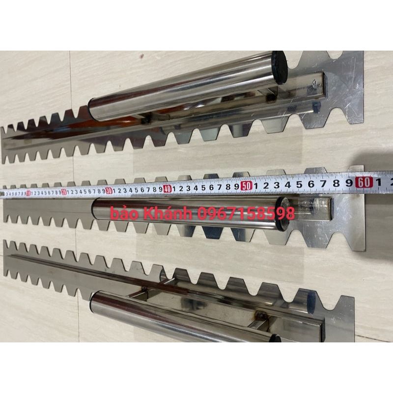 Bàn kéo keo ốp lát inox không rỉ dài 60cm rộng 6cm