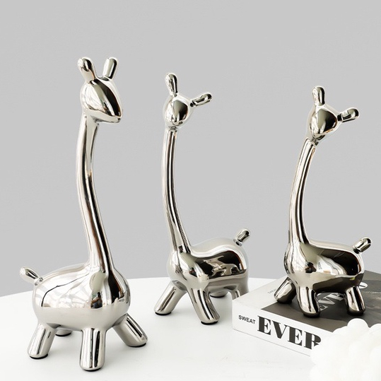 Tượng Gia Đình Hươu Cao Cổ Đoàn Viên Bằng Gốm Sang Trọng