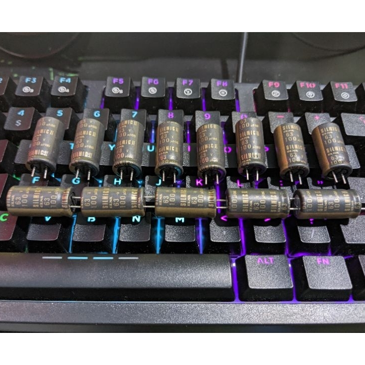 Tụ Elna Silmic II 100uf 63V NOS