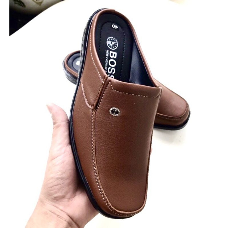 Dép bít mũi nam cao cấp, mẩu mới, phom đẹp, mã SP14, size từ 38-43, màu vàng bò sang trọng lịch lãm