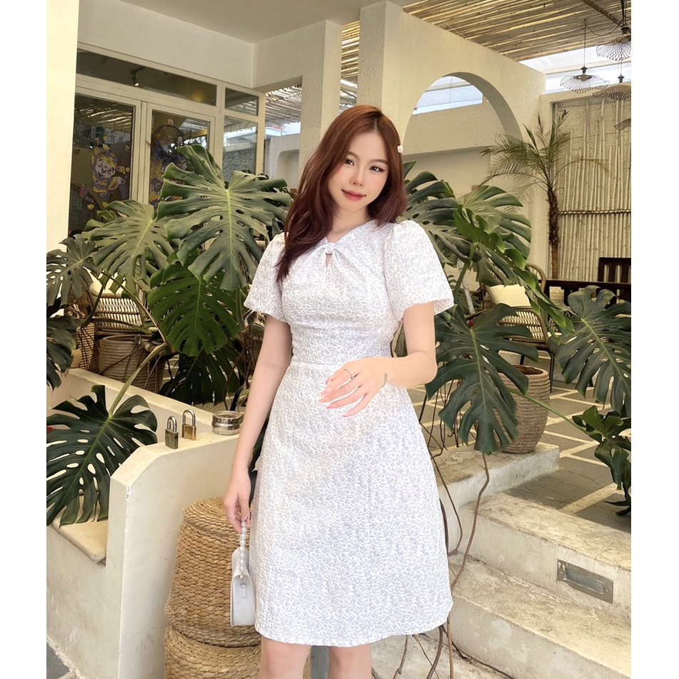 Đầm công sở đẹp thanh lịch chữ a tay phồng thiết kế cao cấp vân hoa xinh đi làm đi tiệc eo tôn dáng – Lux W Fashion