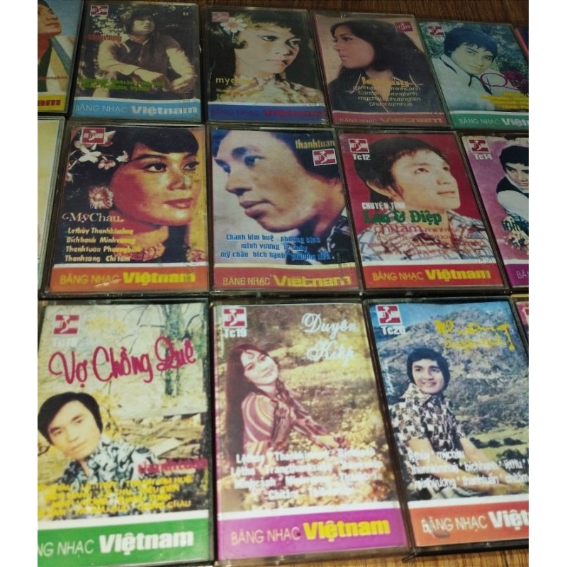 Bộ băng cassette tân cổ giao duyên trước 1975