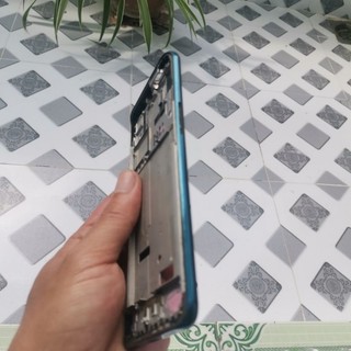 Khung sườn Vsmart active 3 cũ