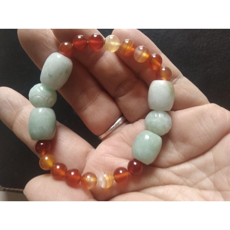 Vòng tay nao mic lu cẩm