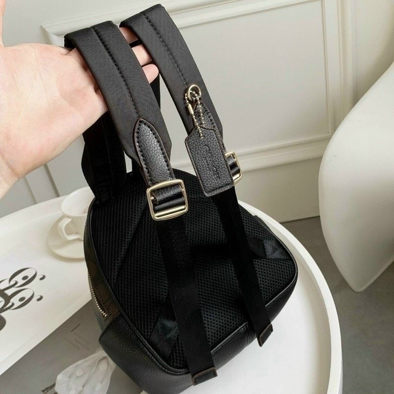 Ba lô Coach mini da thật xịn xò