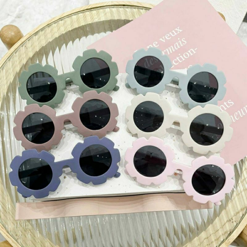 Kính Mắt Cho Bé FREESHIP Kính Mắt Hình Hoa Thời Trang Cho Bé