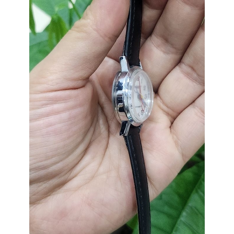 ĐỒNG HỒ SI CƠ LÊN DÂY CÓT DÂY DA DÀNH CHO NỮ - THƯƠNG HIỆU KRONE