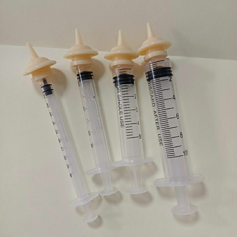 💥NÚM VÚ/ NÚM TI GIẢ BƠM SỮA CHO MÈO SƠ SINH