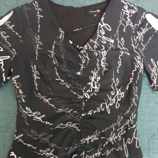 Thanh lý váy Ivy Moda Size S