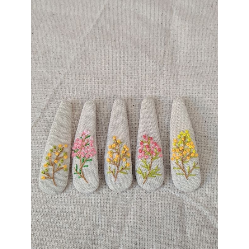 Kẹp tóc handmade, kẹp tóc thêu tay cành hoa
