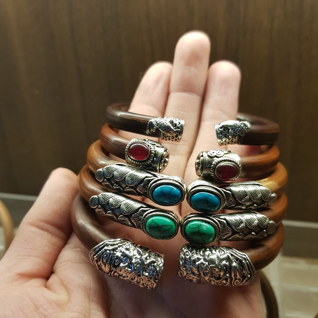 Vòng VINE bọc charm TÙY DUYÊN (khách không chọn mẫu charm, màu vòng chỉ cần đo kích thước cổ tay)