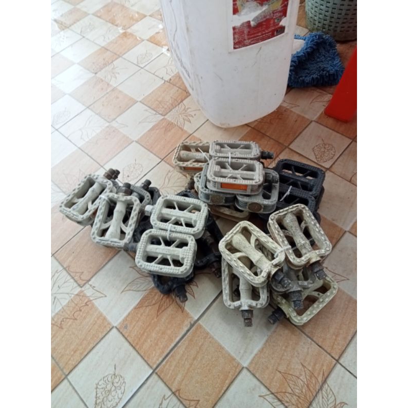 Pedal xe đạp nhật zin đẹp