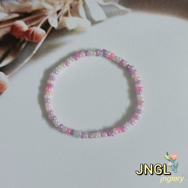 Vòng tay hạt cườm màu pastel siêu ngọt ngào