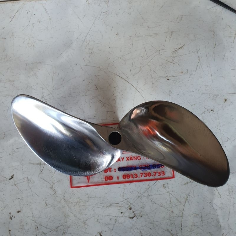 chân vịt inox 2 cánh thái honda 6.0hp 6.5hp máy nhong cốt xéo loại bóng gương cam kết như hình giá sỉ