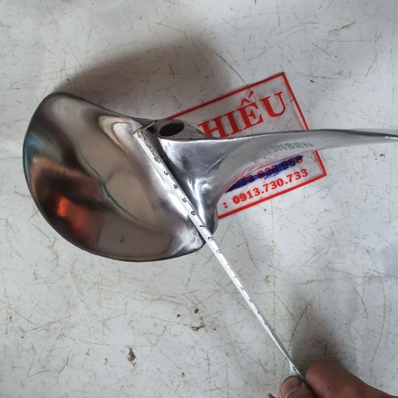 chân vịt inox 2 cánh thái honda 11hp 13hp nhong sên máy nhong cốt xéo loại bóng gương cam kết như hình giá sỉ