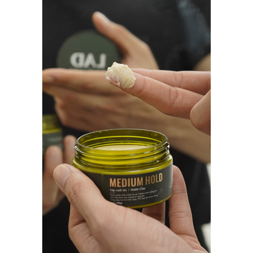 - Sáp vuốt tóc nam LAD Styles - MEDIUM HOLD  chiết xuất thiên nhiên từ tinh dầu bưởi