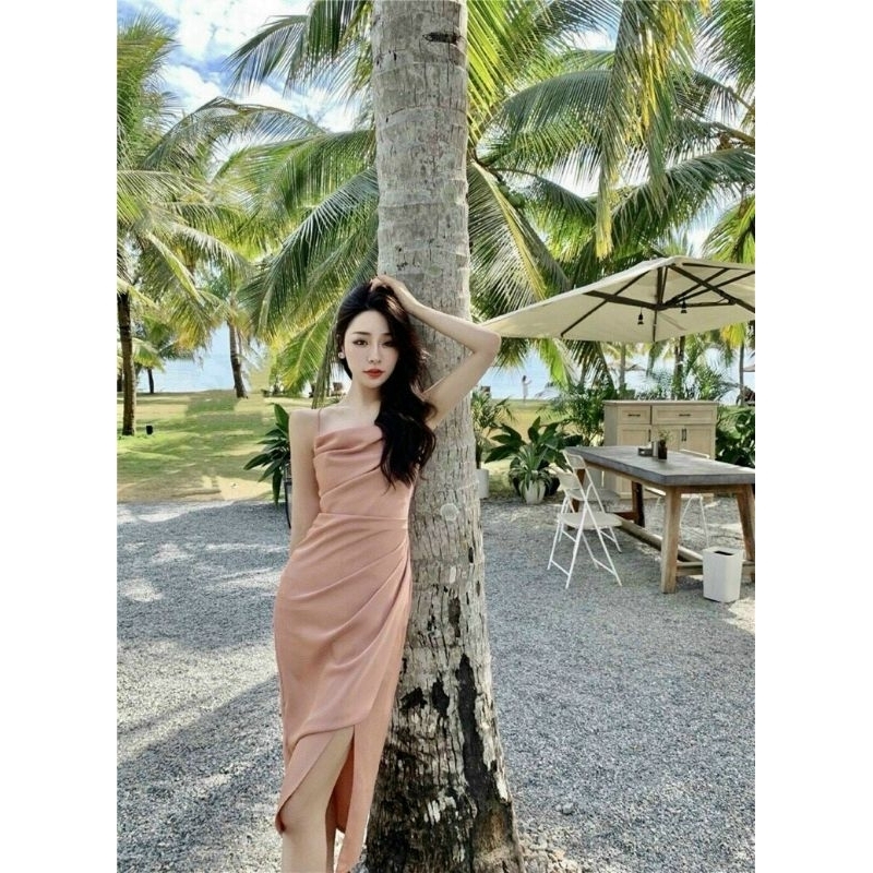 Đầm ôm nhẹ 2 dây xếp li, cổ đổ,  dây kéo sau lưng Lh0917399527