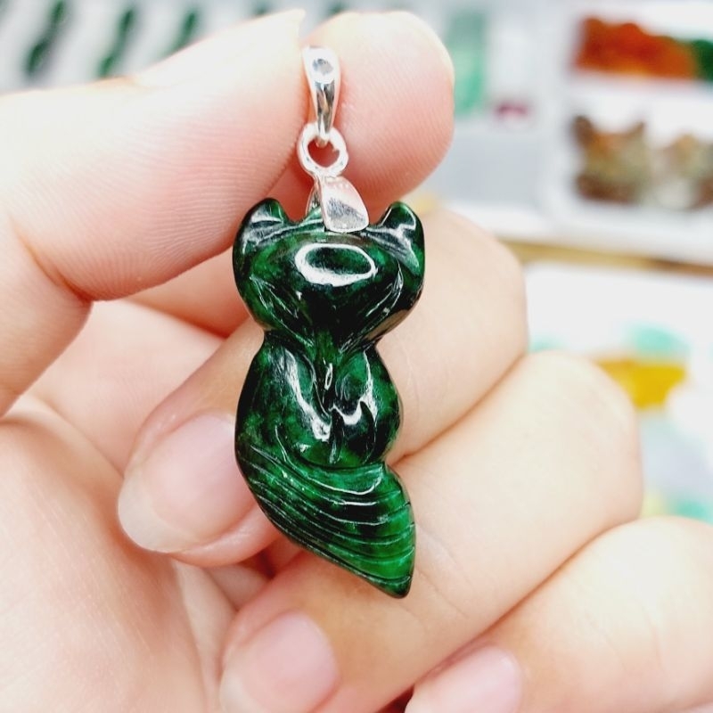 Mặt hồ ly 6 đuôi ngọc sơn thủy dùng làm mặt dây chuyền vòng cổ UPCARA