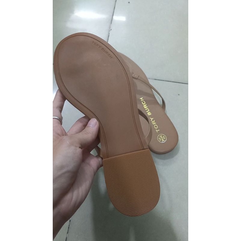 Xả kho- Dép kẹp đế bằng Tory xịn sò , dép xỏ ngón chất da thật, giá rẻ, mang hàng ngày, đi chơi
