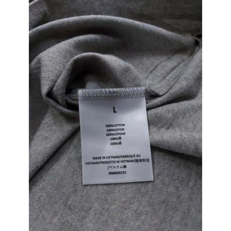 Áo thun nam form rộng Essential