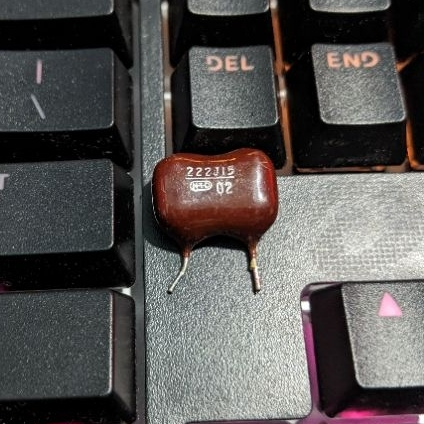 Tụ Sliver Mica 222 ( 2200pf - 1500v)