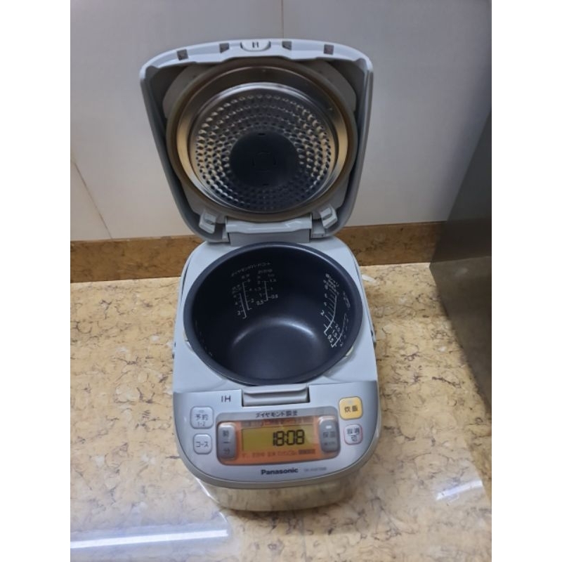 Nồi cơm điện cao tần Panasonic 1L5