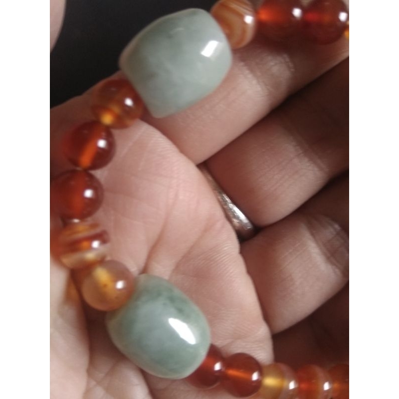 Vòng tay nao mic lu cẩm