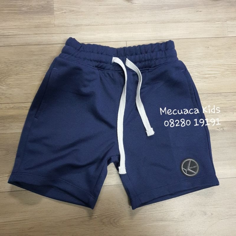 Quần sooc đùi màu trơn cho bé trai